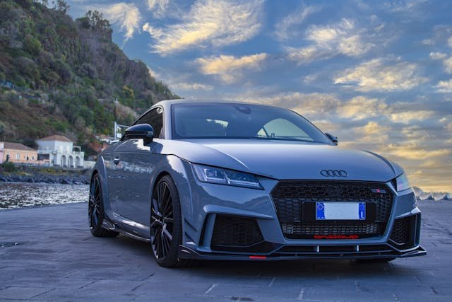 Audi TT RS  – Ultimate High-Performance Coupe with Bold Design & Advanced Technology